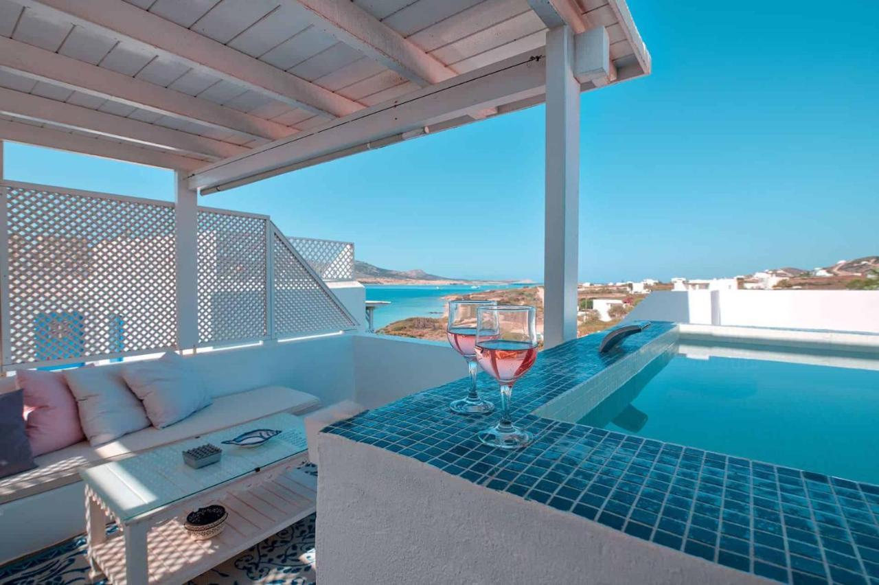 Blue Dolphin Antiparos Villas And Suites Agios Georgios  Eksteriør bilde