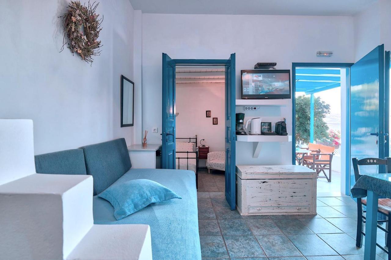 Blue Dolphin Antiparos Villas And Suites Agios Georgios  Eksteriør bilde