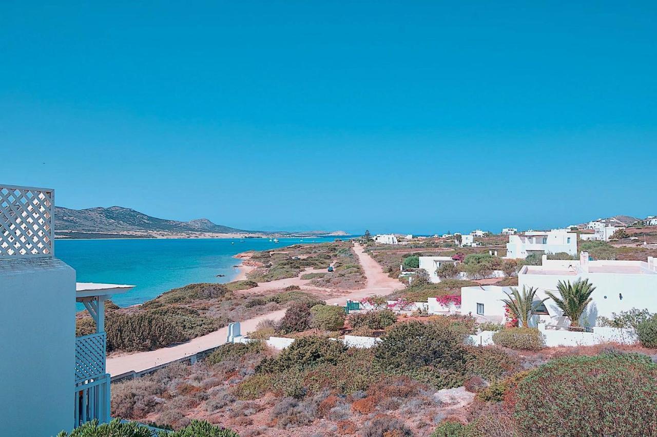 Blue Dolphin Antiparos Villas And Suites Agios Georgios  Eksteriør bilde