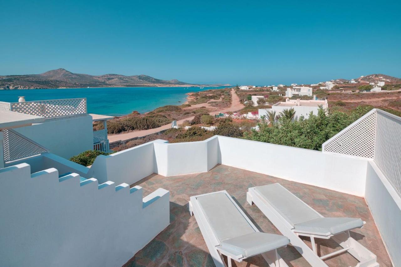 Blue Dolphin Antiparos Villas And Suites Agios Georgios  Eksteriør bilde
