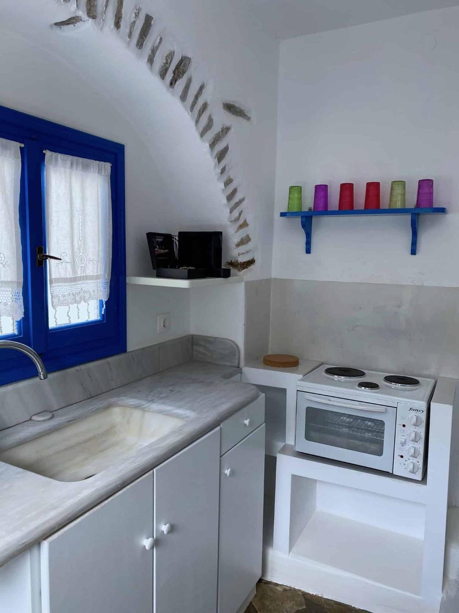 Blue Dolphin Antiparos Villas And Suites Agios Georgios  Eksteriør bilde