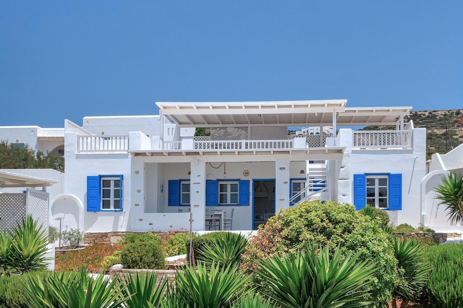 Blue Dolphin Antiparos Villas And Suites Agios Georgios  Eksteriør bilde