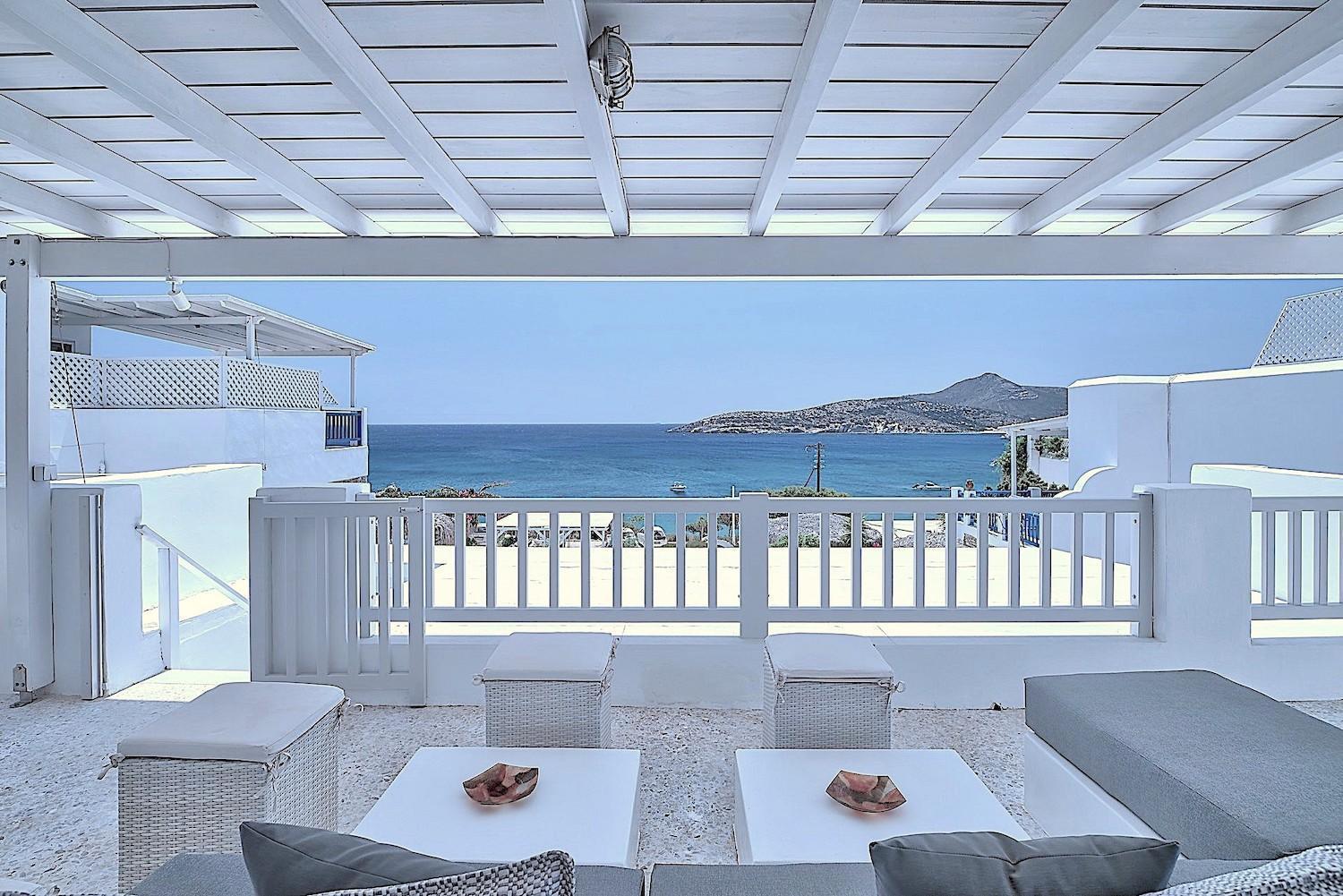 Blue Dolphin Antiparos Villas And Suites Agios Georgios  Eksteriør bilde